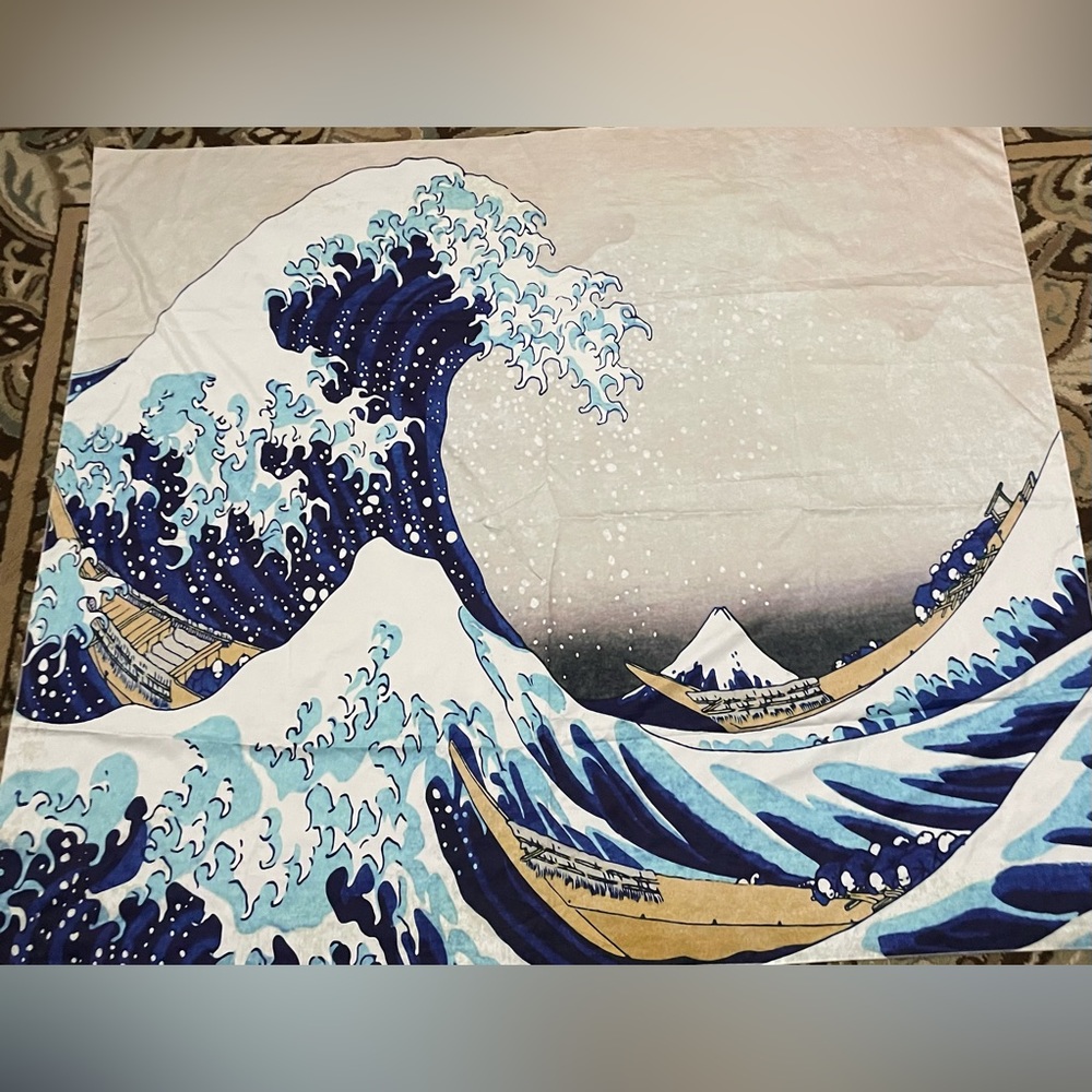 Wave tapestry